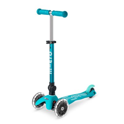 Mini Deluxe zložljiv z LED kolesi – več barv